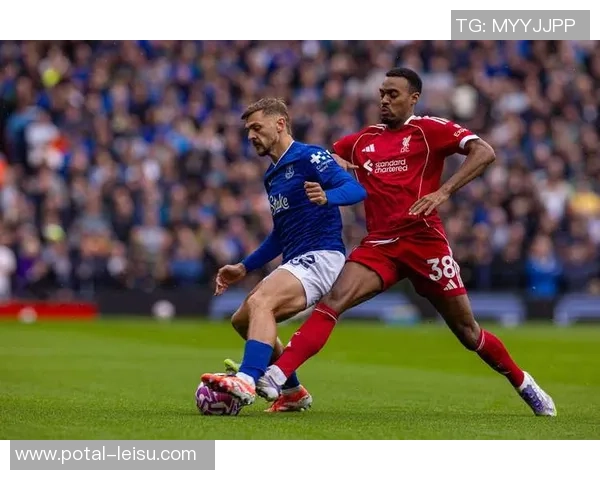 2018年切尔西与曼联激战回顾精彩瞬间与战术分析